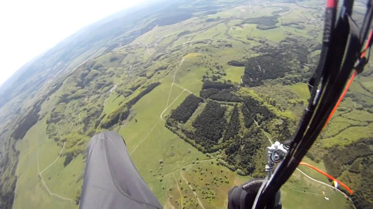 Wasserkuppe...Männertag...Gleitschirmfliegen ;o)