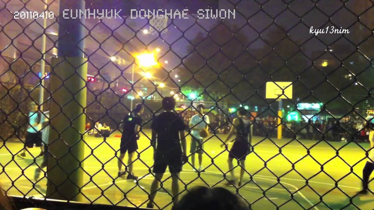 [Siwon focus] SJ ㅎㅎㅎㅎㅎ...playing basketball