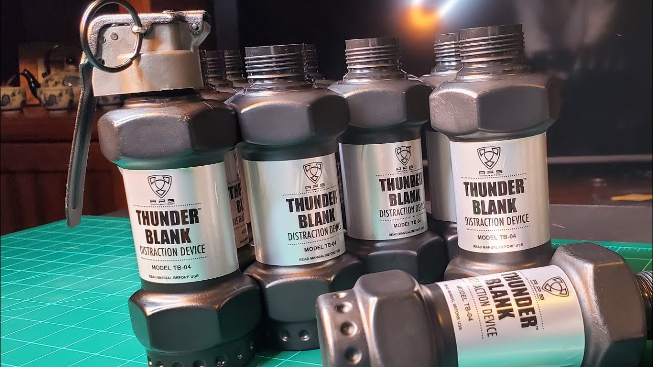 Отвлекающая граната Thunder B: видео о том, как собрать
