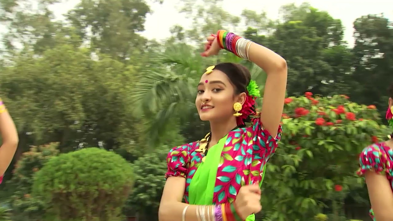লোকনৃত্য || ঢেঁকী নাচে দাপুর দুপুর আর কি নাচে সই || Folk Dance || DEAKI NACHE DAPUR DUPUR