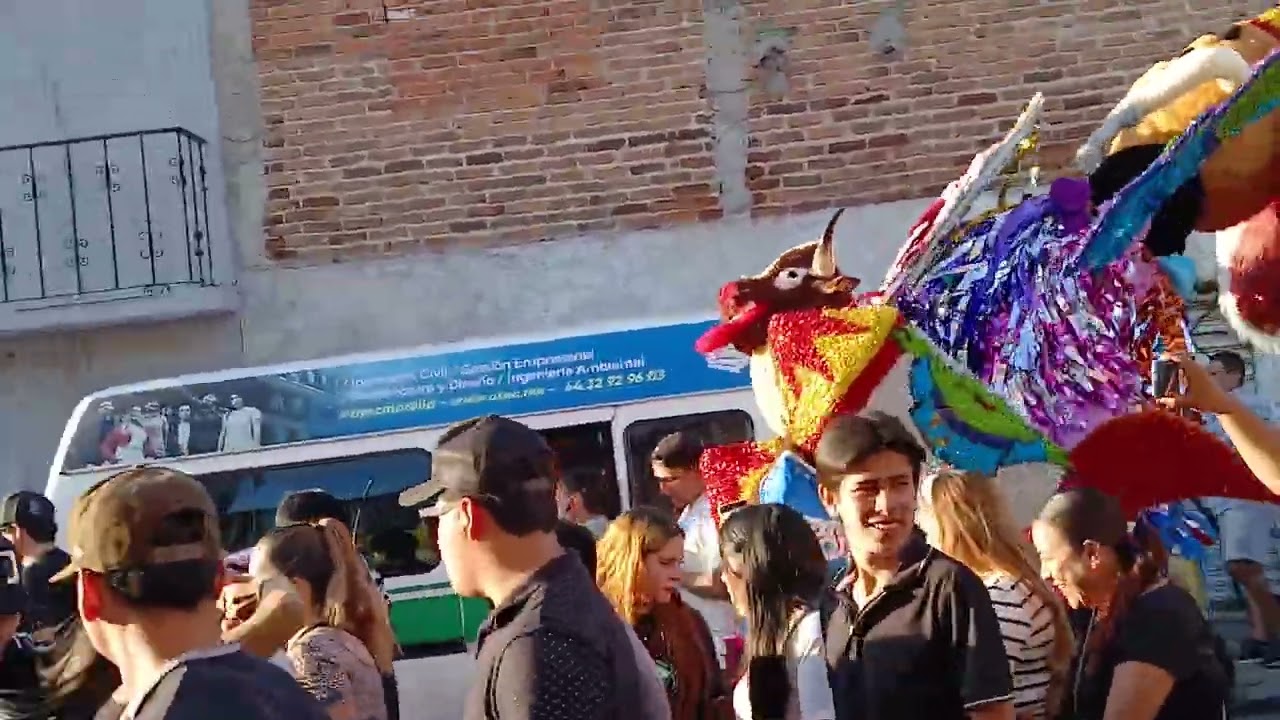 Torito de petate el muñeco de la juárez y el imborrable del centro semana santa 2025.