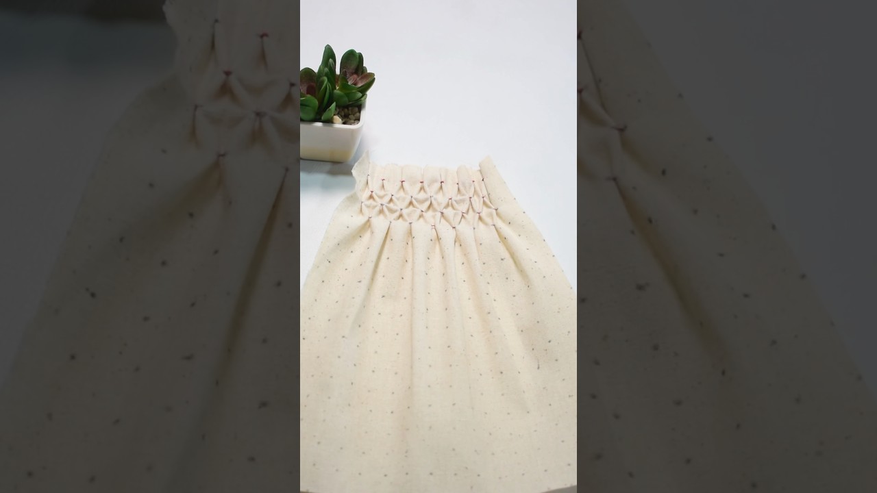 Honeycomb Fabric Manipulation 💫😍 #honeycomb #fabricmanipulation #honeycombfabric