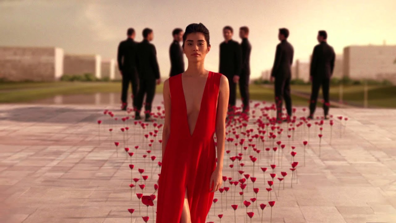 FLOWER BY KENZO  L’ELIXIR - Le pouvoir d’une fleur - Le nouveau film