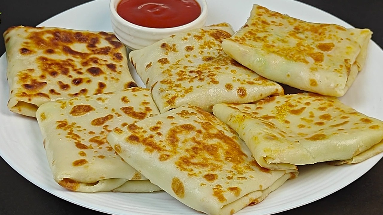 Quick Chicken Egg Crepes Recipe | Chicken and Egg snack Recipe