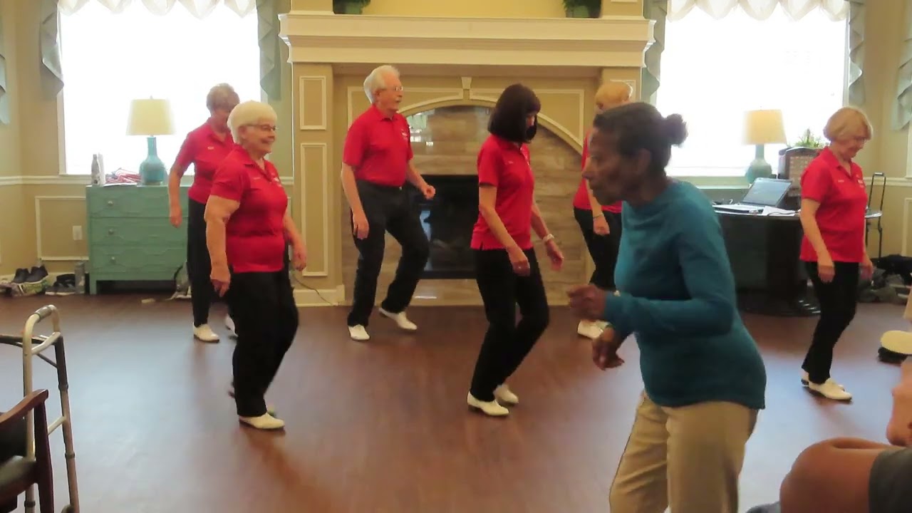 Lavender Hill Sun City Cloggers July 2025 Knee Deep