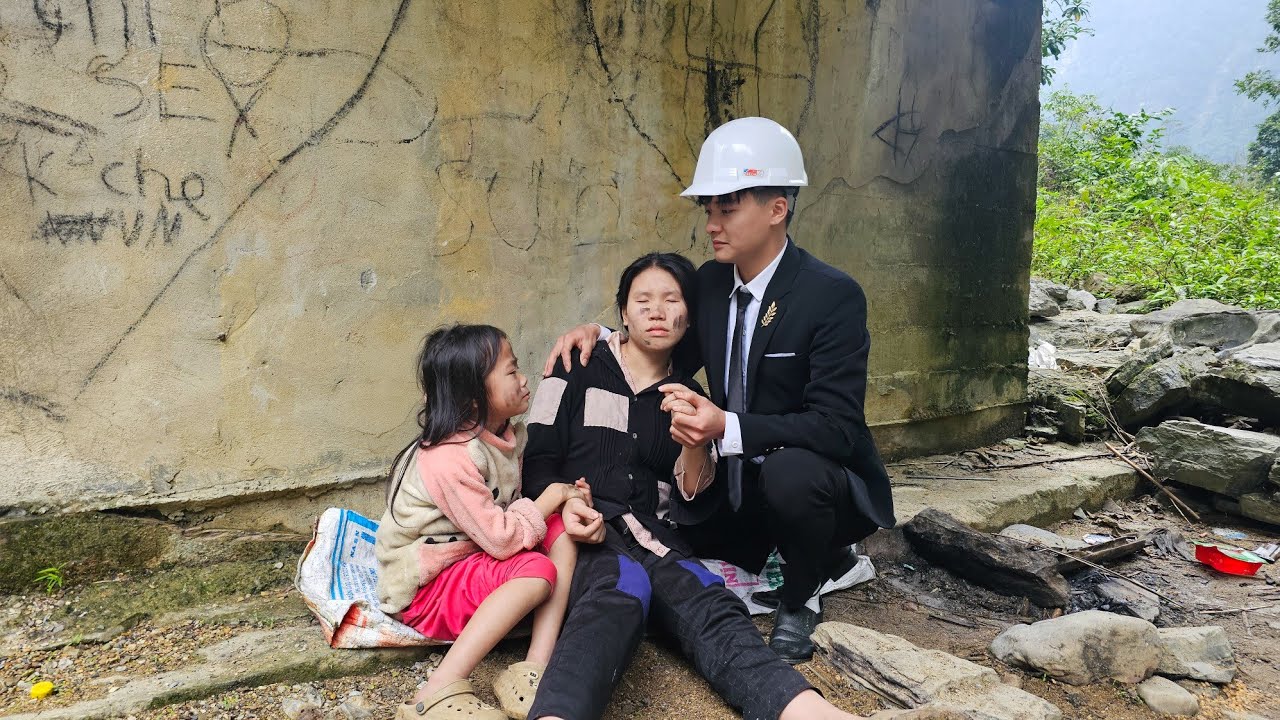 The tragic love journey between the poor single mother and the kind engineer overcomes all challenge