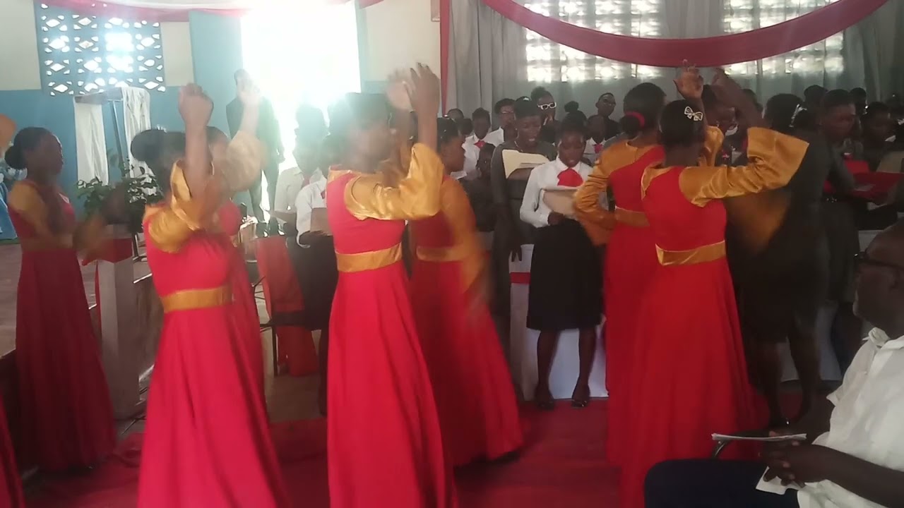 Mèsi Bondye Papá. Paroisse Immaculée Conception de l'Attalaye