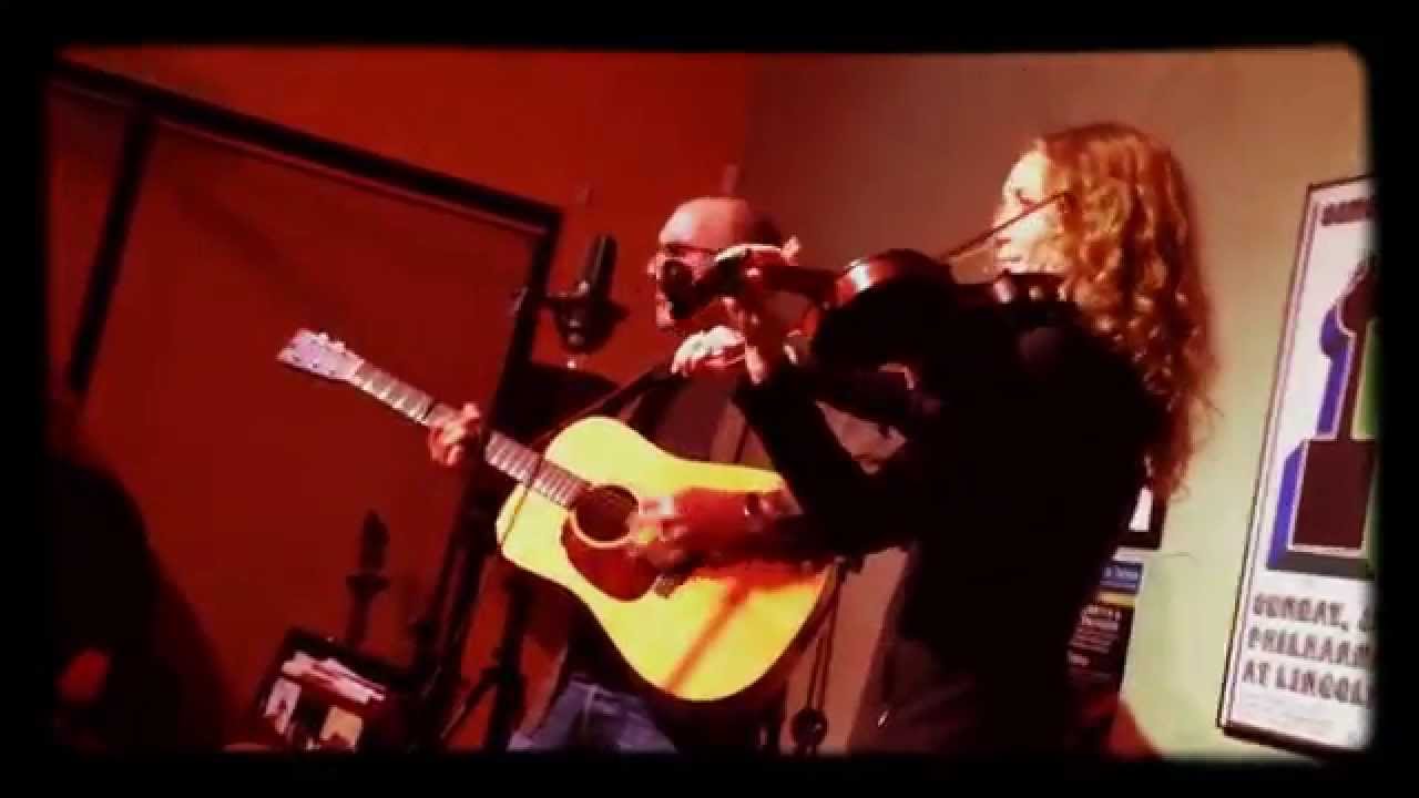 Dan Frechette & Laurel Thomsen, "Ghost Lovers Waltz"