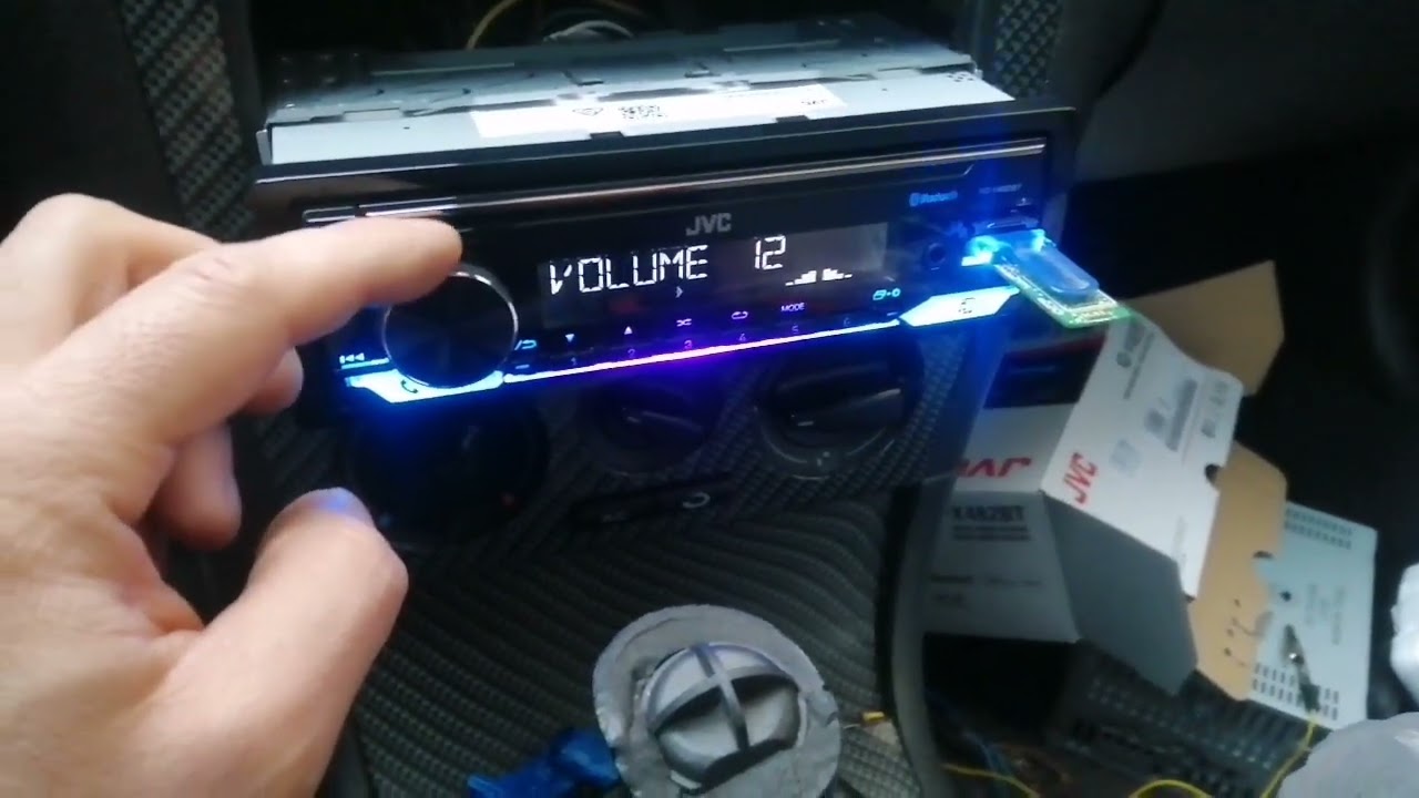 Обзор и установка магнитолы JVC KD-X482 BT.