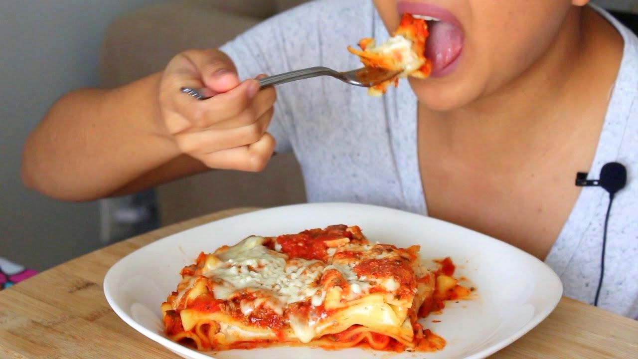ASMR: Stouffer's Lasagna and Tiramisu Cake *Eating Sounds*