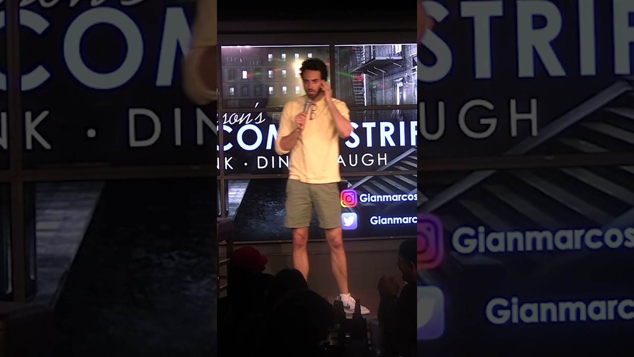 Dumb American comedian learns about Newfoundland 🤪🇨🇦🤣| Gianmarco Soresi | Stand Up Comedy Crowd Work
