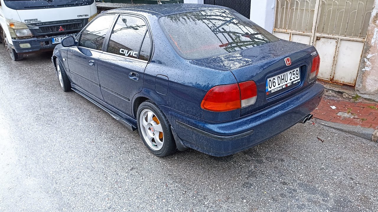 Honda Civic 1.6ies kapı döşemesi sökme merkezi kilit motoru ve kapı kolu değişimi