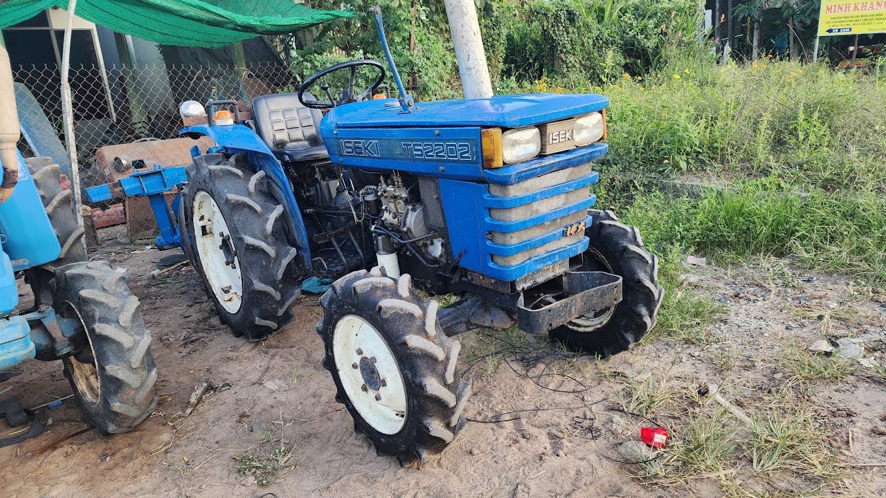 Đã bán.. Iseki TS2202 hàng sài lướt. Trọn bộ 4món giá vài chục. Ae gần xa quan tâm lh 0879796744