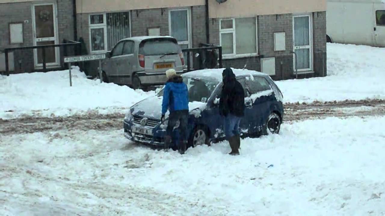 Stuck in Snow - AGAIN!!!!!!