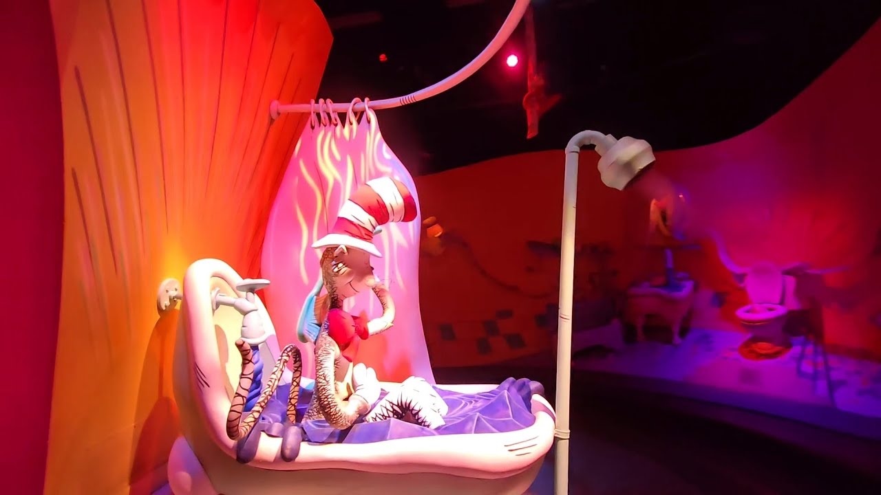 Universal Orlando Islands of Adventure - Cat in the Hat Ride