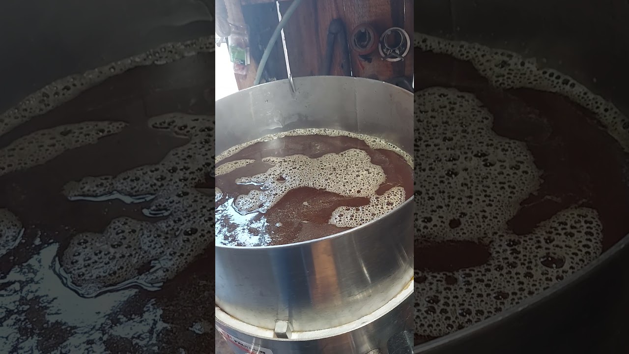 Filtering Maple Syrup with a vacuum filter