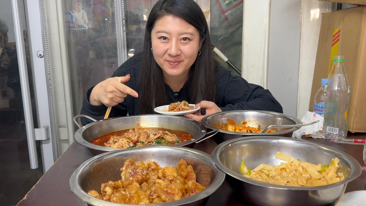 【寻尝姐妹】在辽宁铁岭吃东北菜，点了4个菜都是用脸盆装，这也太横了