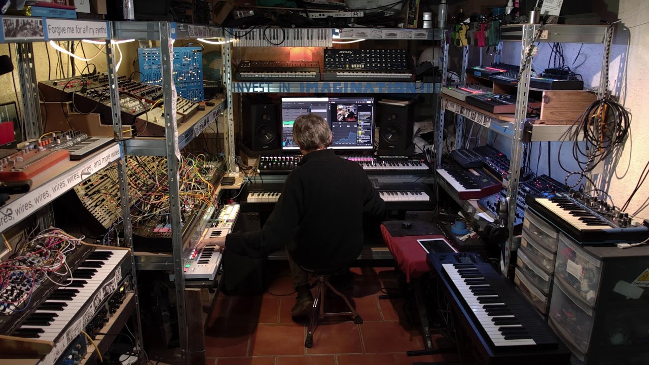 Live Jam - jamming in my spaceship...