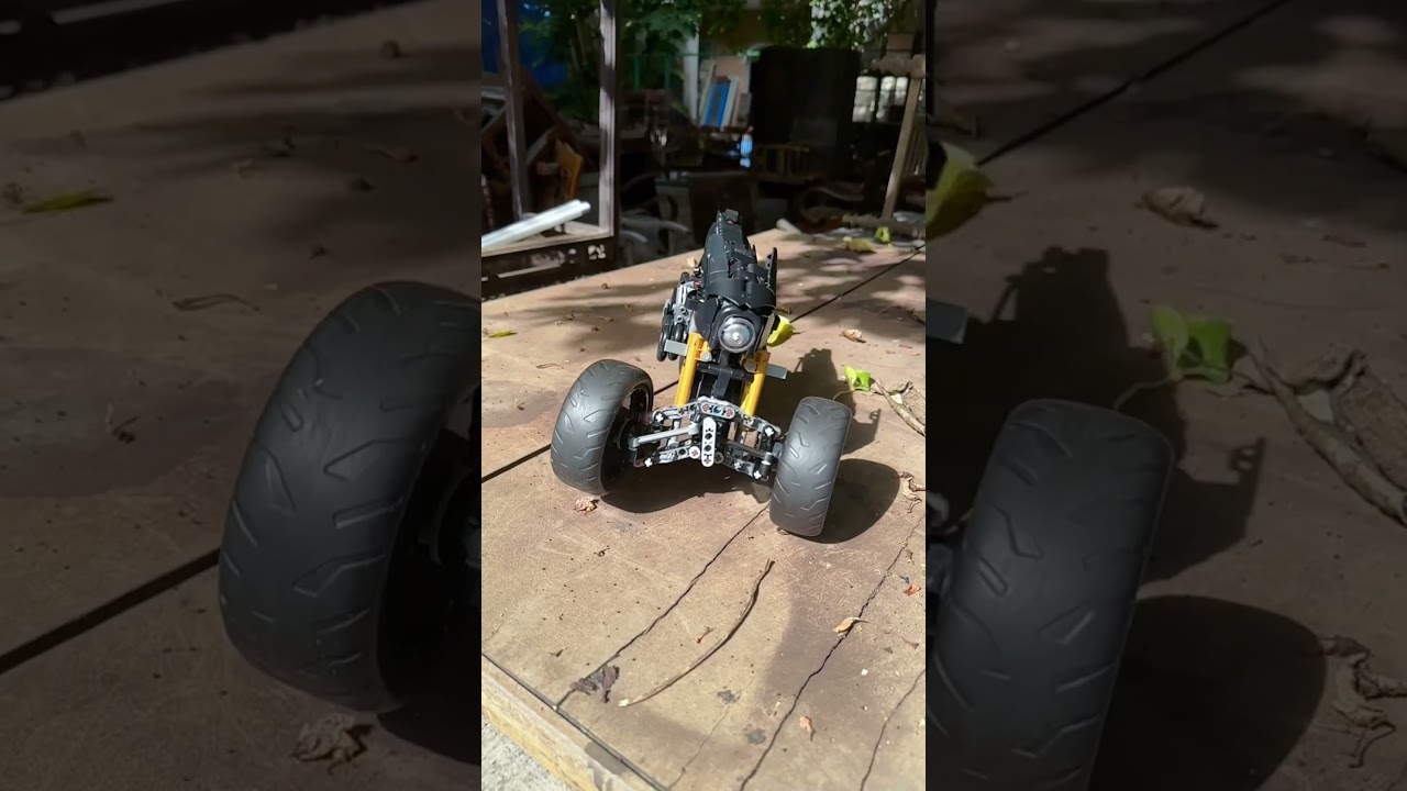 LEGO TECHNIC BATCYCLE FULL SUSPENSION TEST #legomoc #legobatmobile #legobatman #legoaddict #batman