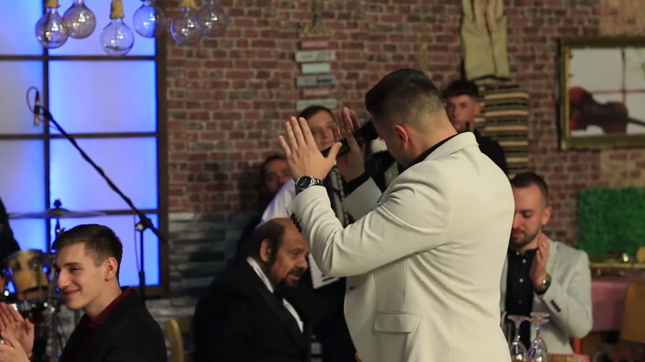 Devojce belo crveno -Miroslav Mirceski   i Orkestarot na Zlatko Miladinoski (ImaT nemaT)