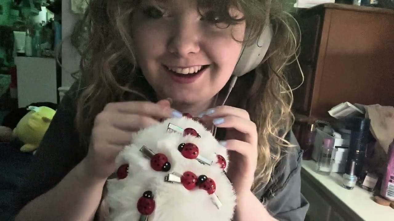 Plucking bugs and squishy collection soft spoken + whispers :D