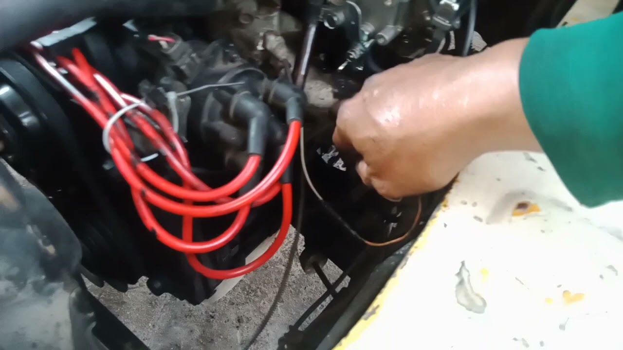 MITSUBISHI L300 4G63 ENGINE LAGING NG NAG OOVER FLOW ANG KANYANG CARBURETOR