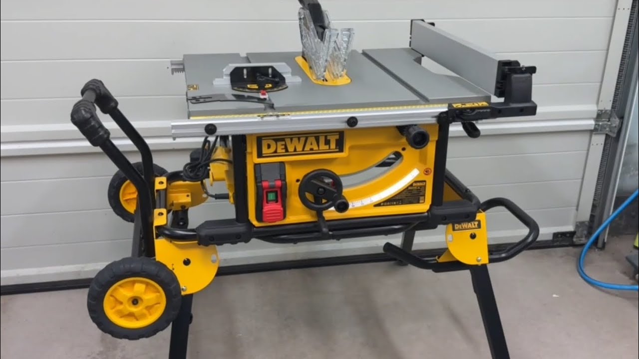 Unboxing of the DeWalt DWE7492 + DW7491 stand
