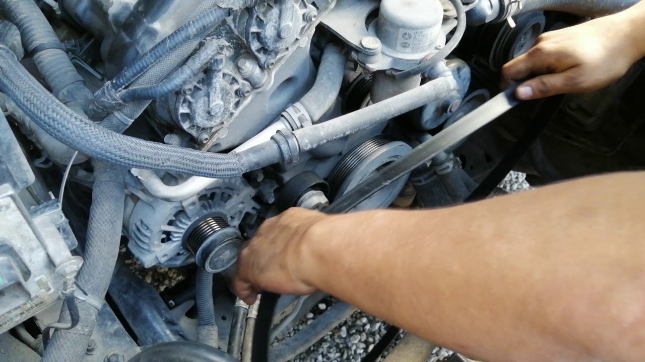 Cambio de polea tensora en Jeep grand cherokee pt 2