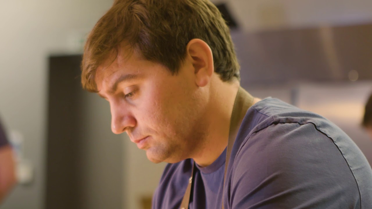 Too Many Cooks? - Teamwork in Video Marketing