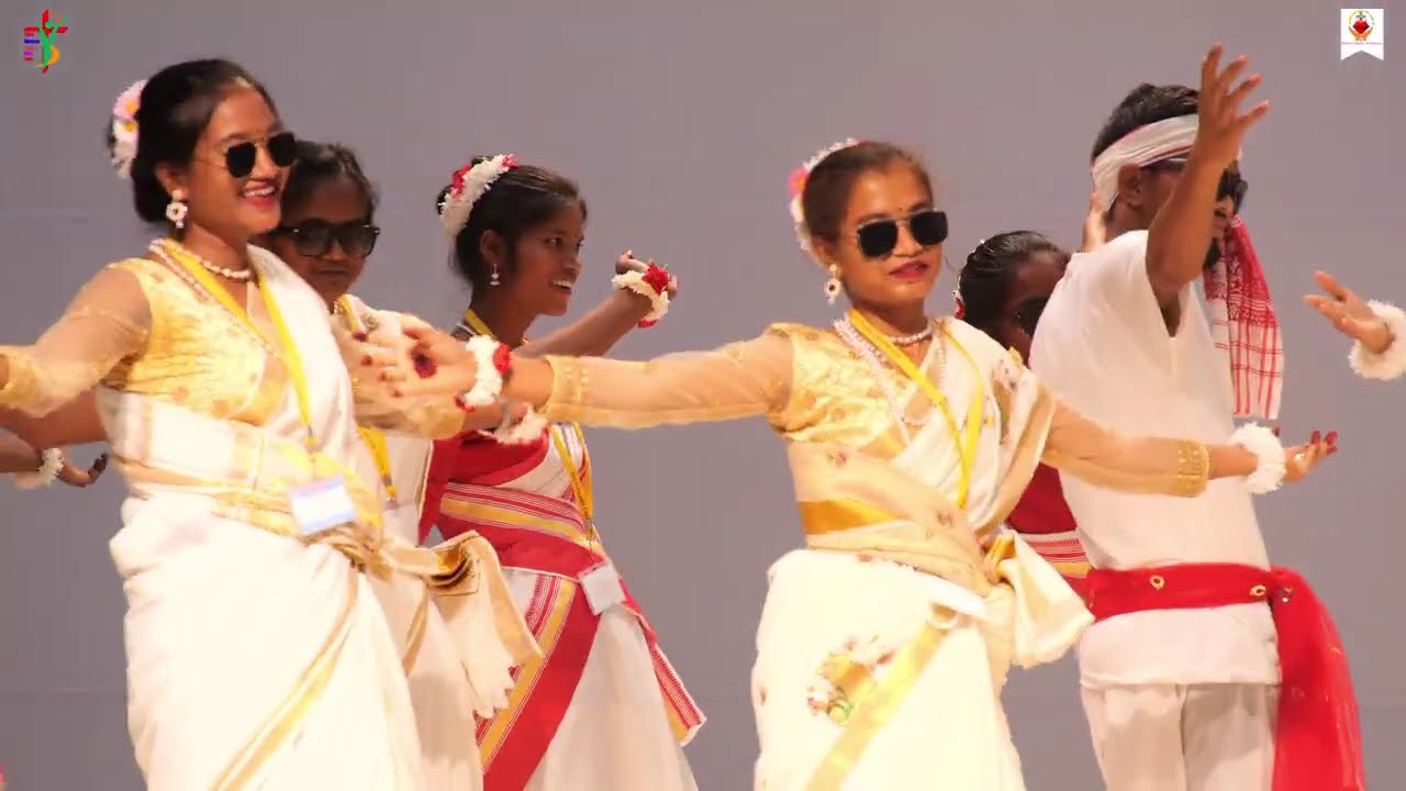 Thrilling Nagpuri dance at Cultural Evening 2023/Barikhajuri Parish YouthThird Daltonganj Youth Meet