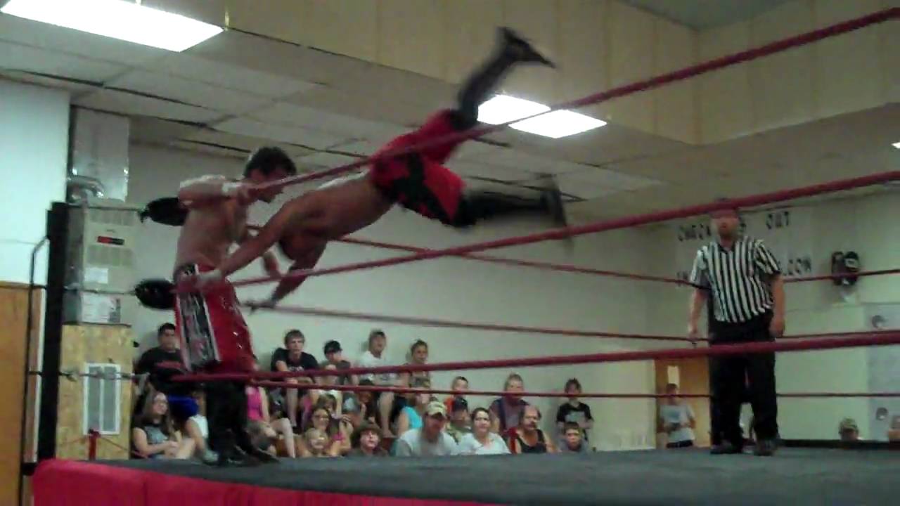 Donovan Cain vs. 