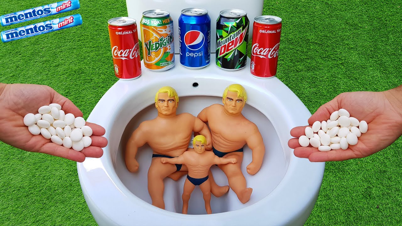 Big Stretch Armstrong VS Small, Coca Cola Mini, Pepsi, Mtn Dew, Yedig&uuml;n and Mentos in the toilet