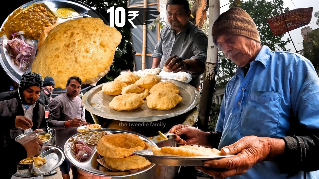 20/- CHEAPEST Street Food Breakfast in Kolkata Chole Bhature | Street Food India