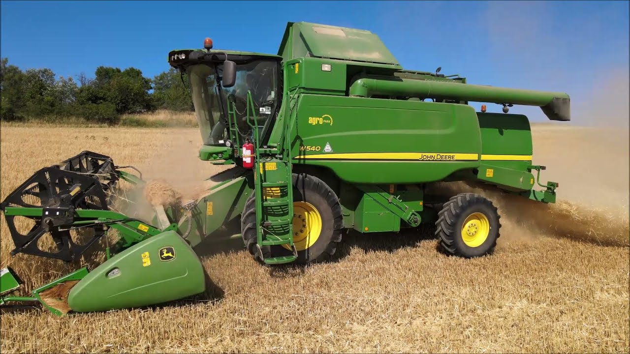 Őszi árpa aratás /  barley harvest /  2021