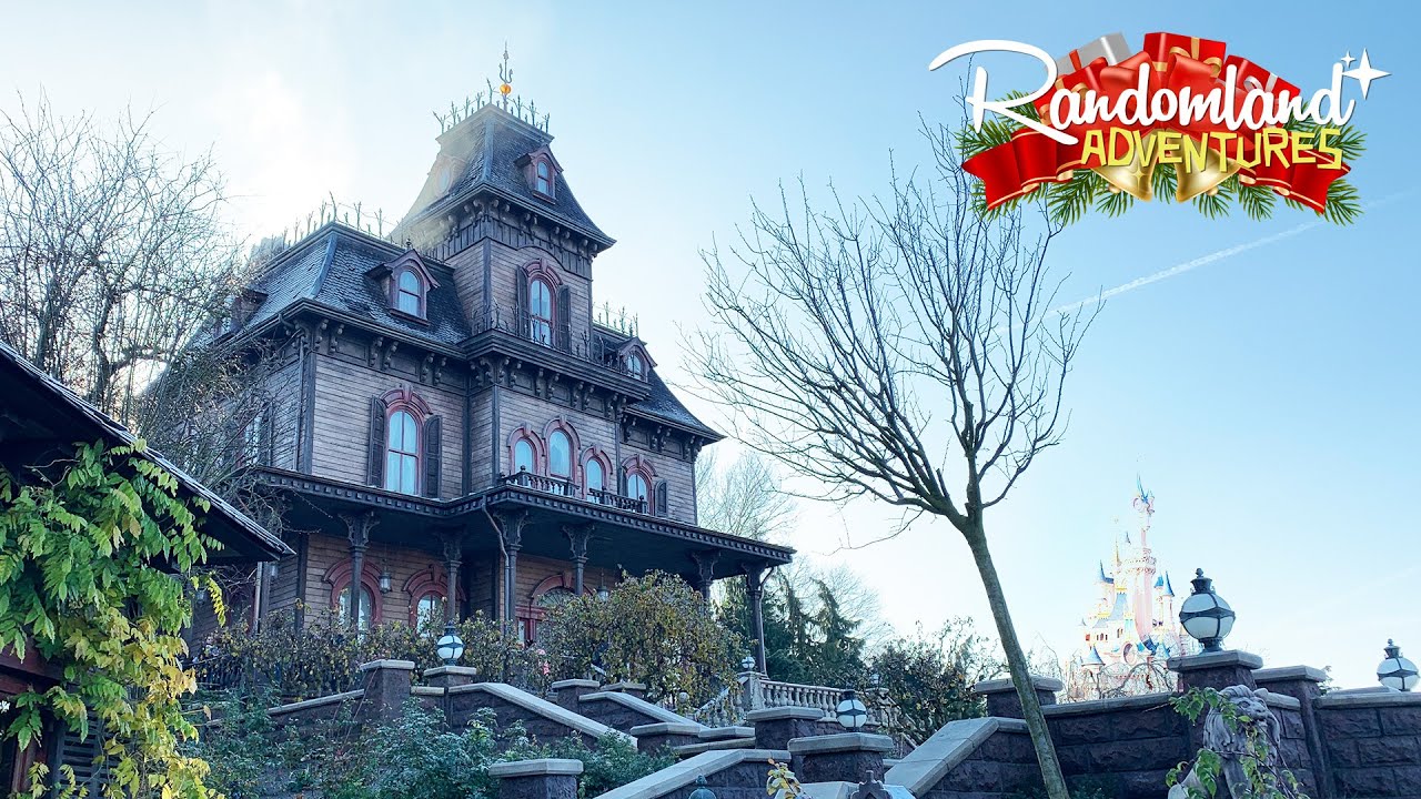 Christmas at Disneyland Paris & The NEW Phantom Manor!