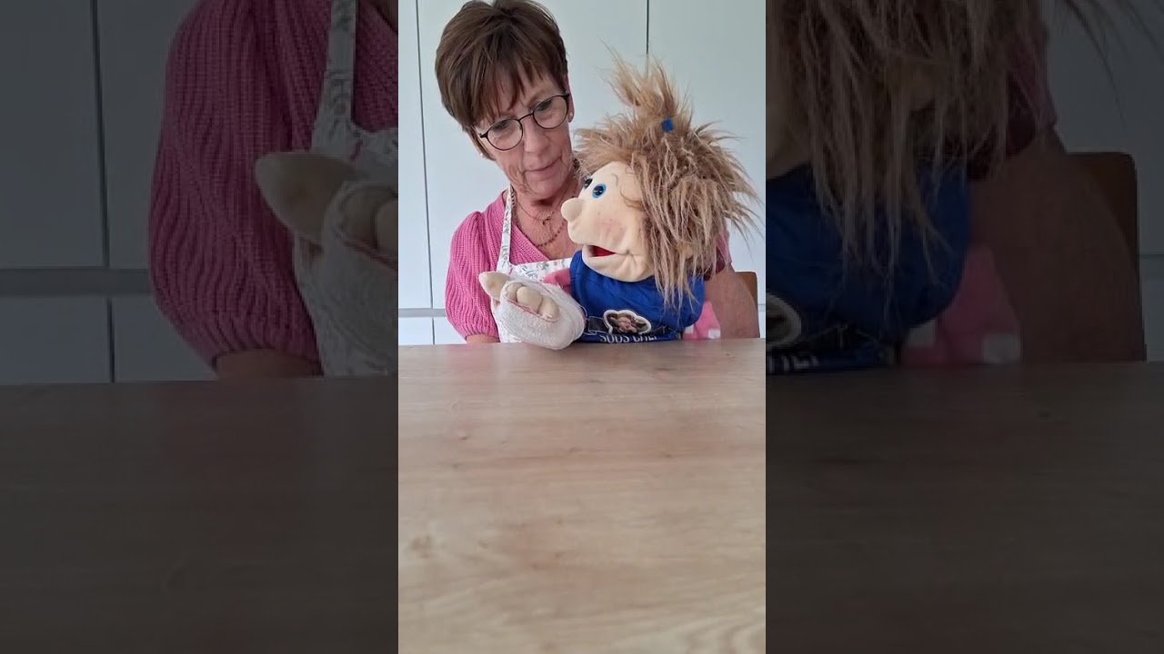 Pannenkoeken bakken voor Karelke&hellip; en een verbandje voor Lena! 🥞🤕