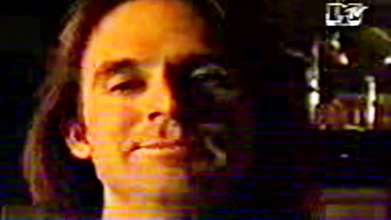 Keith Scott singing Everything I Do (I Do It For you) - Bryan Adams - Rare Video