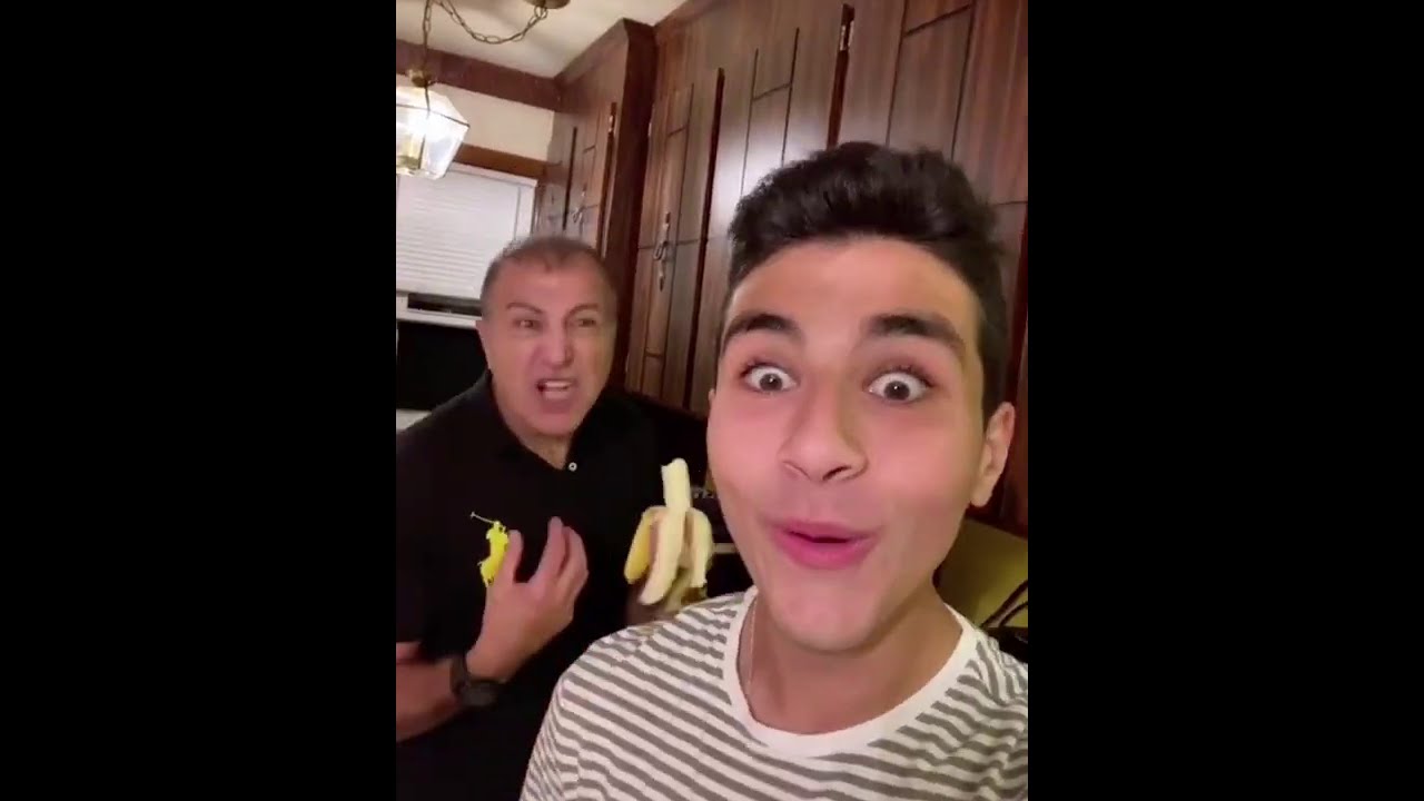 Chew a gum with loud noises beside your Arab dad to see his hilarious reaction |Tiktok Ozikoy