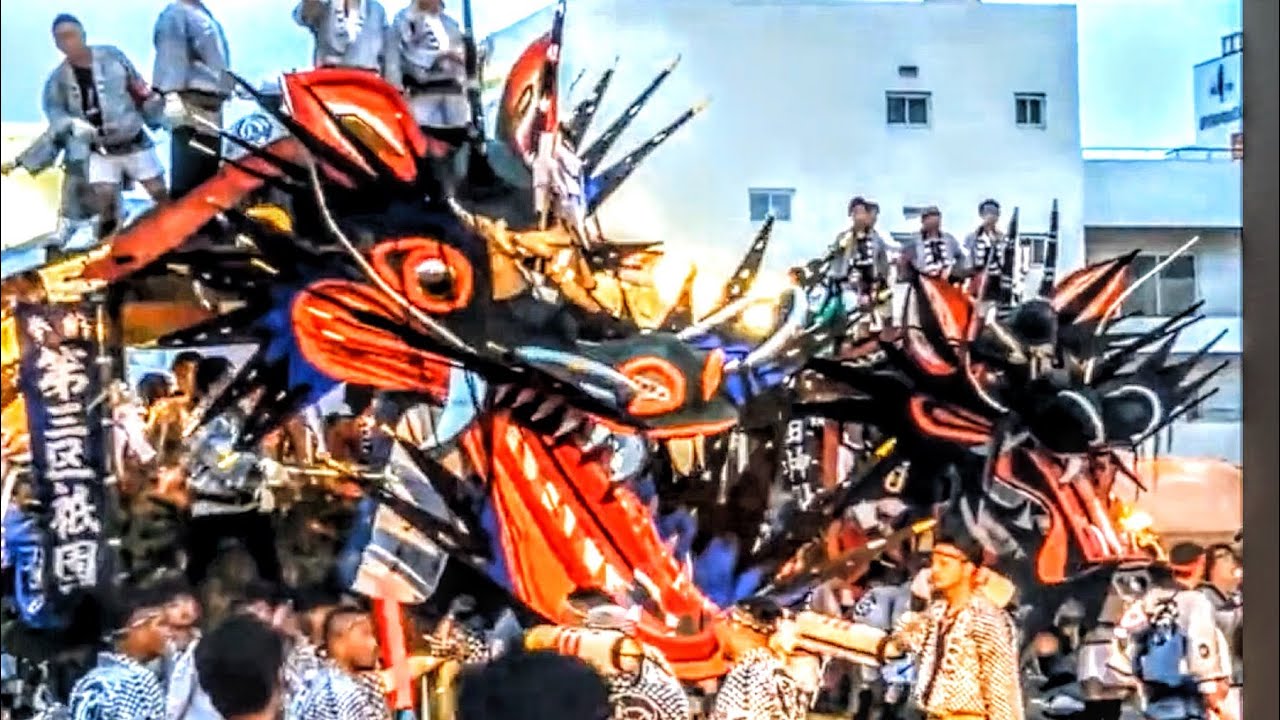 おおむた大蛇山まつり2023 Omuta Daijayama Festival1「全長10m、重さ3トンの巨大な大蛇が七色の火花を吐く大迫力の夏祭り」