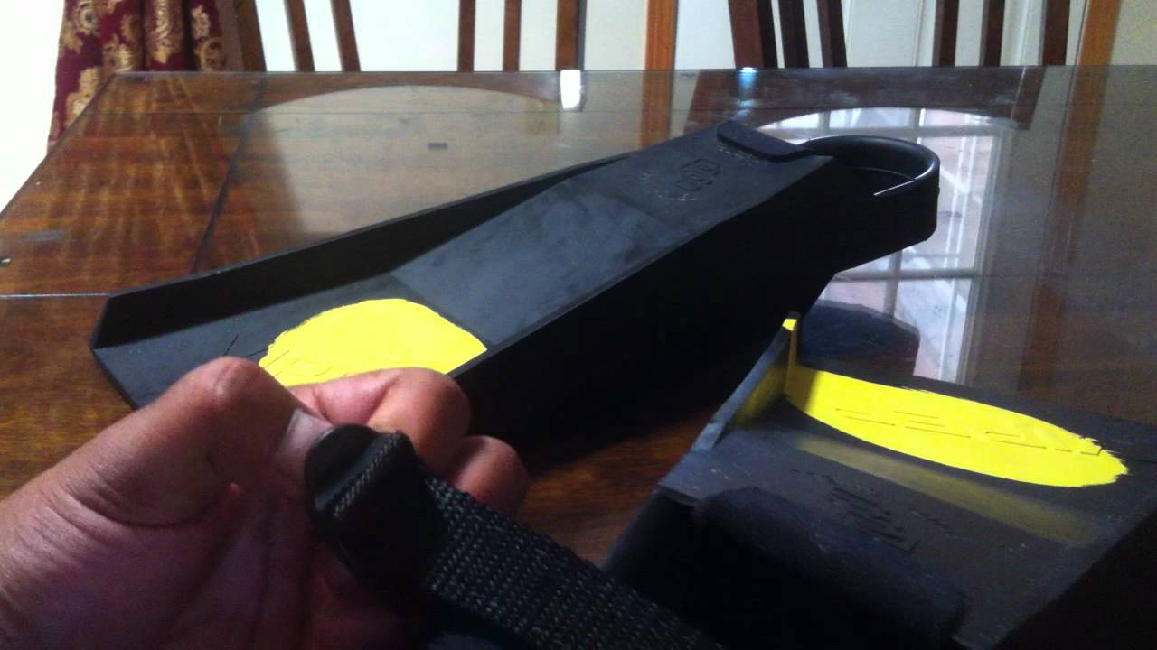 Dakine Deluxe Fin Leash Installation Tutorial