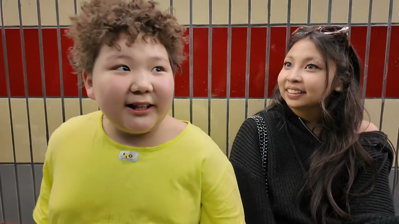 Уралдаанд оролцохоор явсан нь 6