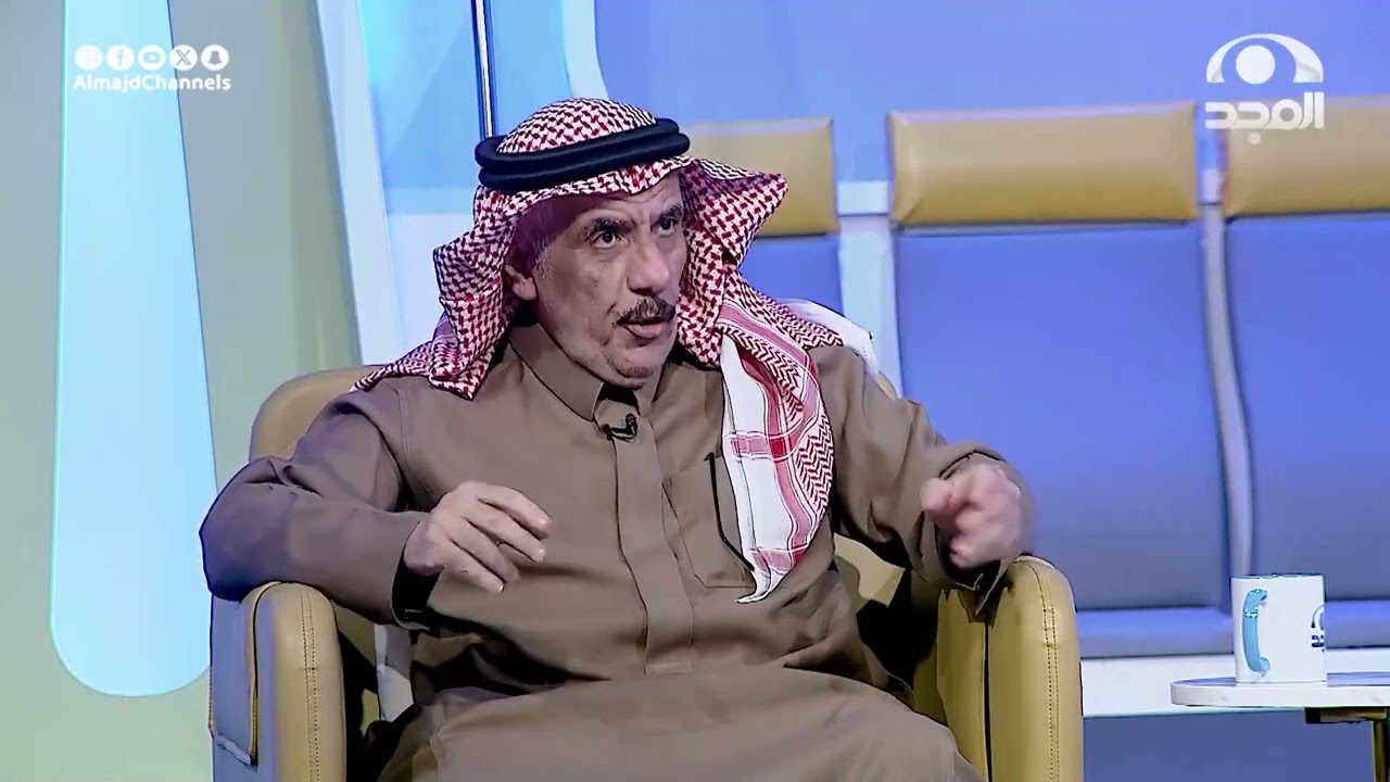 ( ديوانية عائلتنا مفتوحة منذ أكثر من 130 عامًا ) هكذا نشأ أ. عبدالعزيز الحسين على الكرم والضيافة