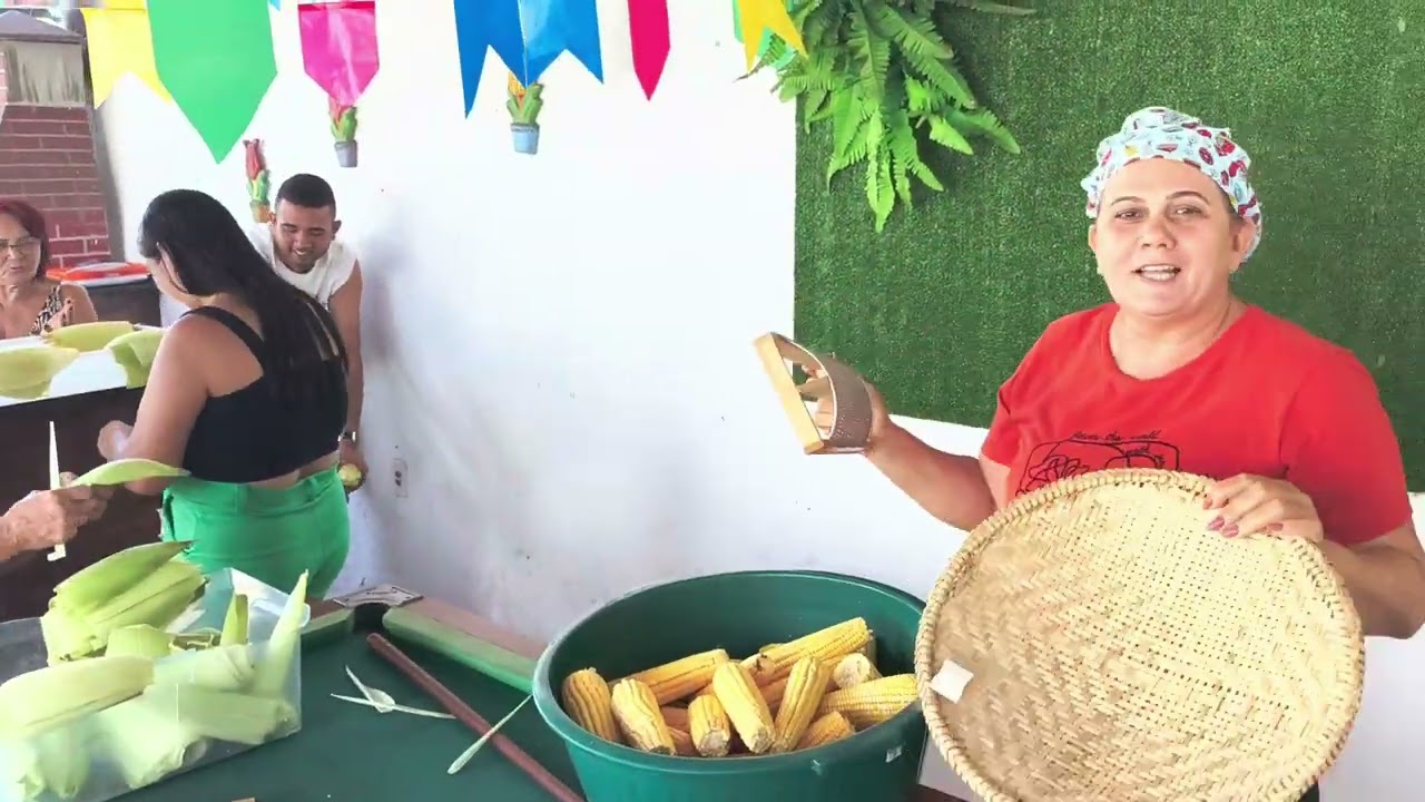 Como fazer pamonha na praia primeira parte