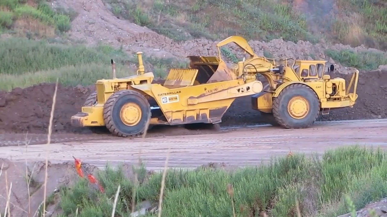 Caterpillar scraper 657 A last series built