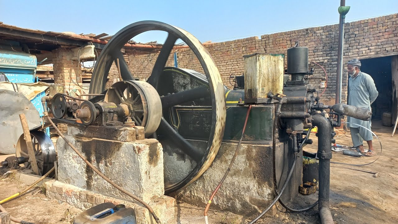 Beautiful Start up Handmade 22hp Desi Old Black Modern Engine 