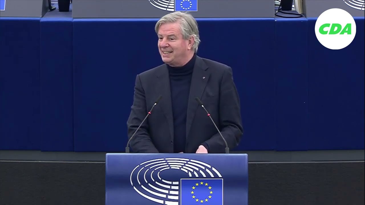 PROUD TO BE EUROPEAN - TOINE MANDERS