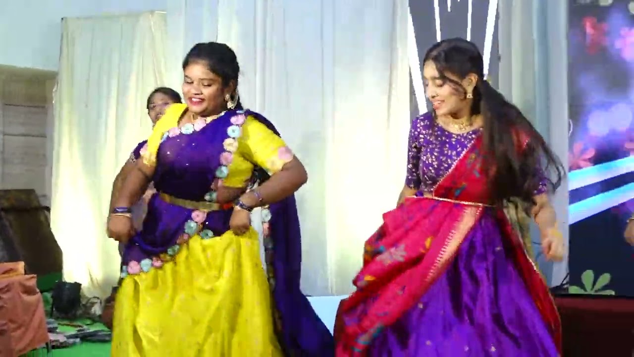UYI AMMA REMIX - PRANALI & GROUP || Alphores Junior College NIrmal