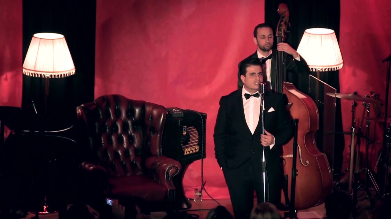 Chicky Mo Swing Band - Permettete Signorina
