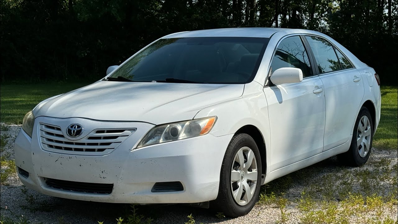 Purchasing a Vehicle For a 1st Time Driver 2007 Toyota Camry LE  Not Perfect but, perfect for a noob