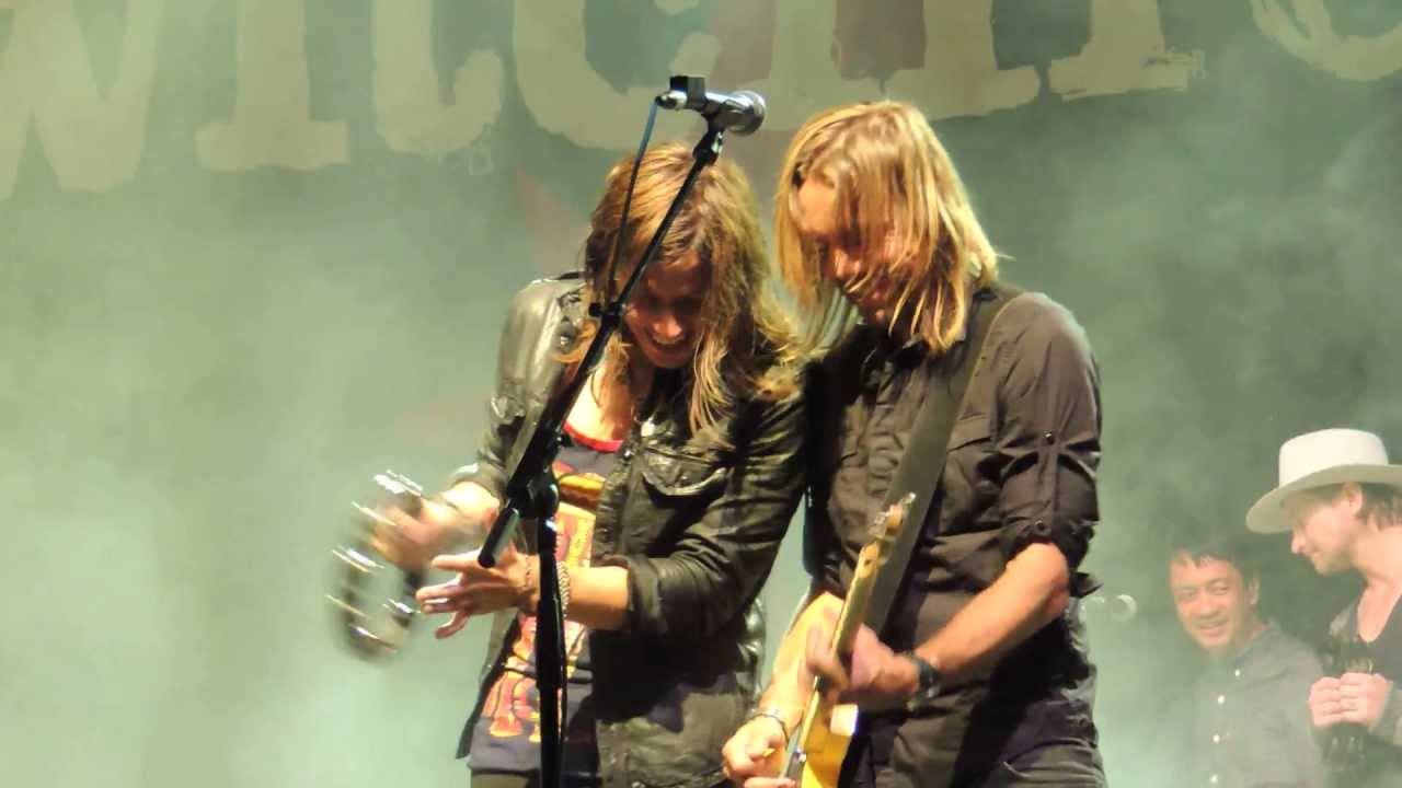 Switchfoot & NeedtoBreathe Won't Back Down at Alive 2013